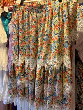 Ivy City Verona Skirt Size XL